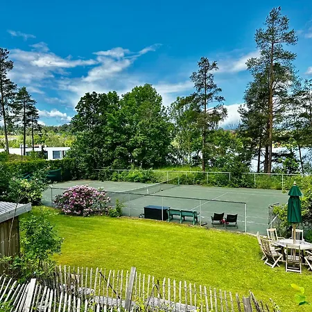 Holiday home Waterfront House With Sun Day *