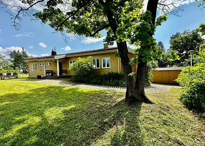 Waterfront House With Sun Day Semesterbostad *