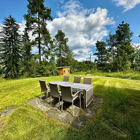 Waterfront House With Sun Day * アスケー