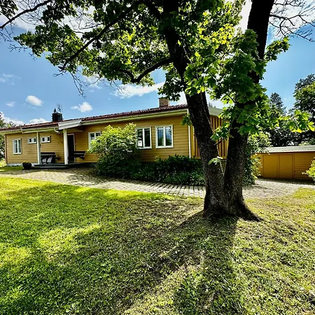 Waterfront House With Sun Day 別荘 *